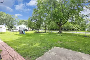 548 Empire Dr N, Columbus, OH 43230 - Photo 52