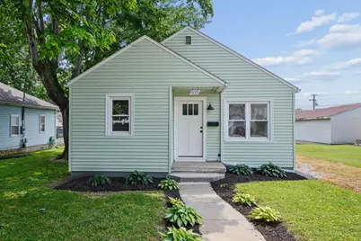 1127 Grace Street, Washington Court House, OH 43160 - Photo 1