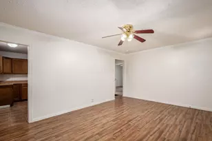 3373 Eisenhower Rd, Columbus, OH 43224 - Photo 10