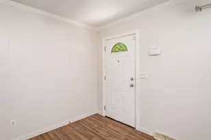 3373 Eisenhower Rd, Columbus, OH 43224 - Photo 12