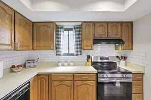 3768 Pendlestone Dr, Columbus, OH 43230 - Photo 18