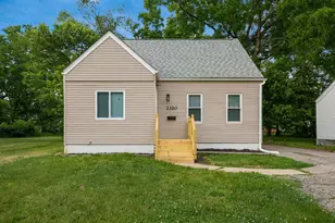 2320 Middlehurst Dr, Columbus, OH 43219 - Photo 2