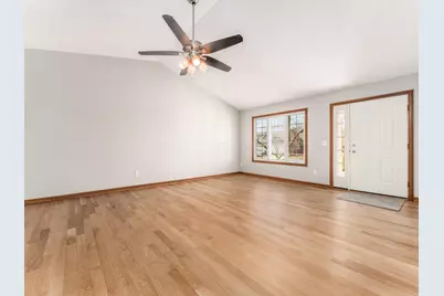 530 Radcliff Drive, Westerville, OH 43082 - Photo 6