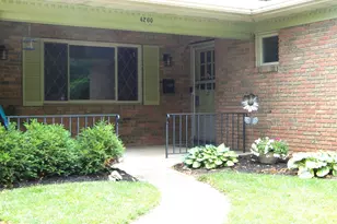 4260 Kendale Rd, Columbus, OH 43220 - Photo 2