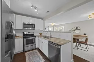 223 N Gould Rd, Columbus, OH 43209 - Photo 4