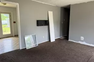 1852 Bar Harbor Rd, Columbus, OH 43219 - Photo 6