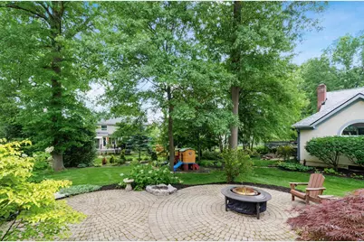 818 Hensel Woods Road, Columbus, OH 43230 - Photo 2