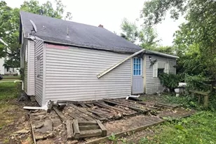 456 S Union St, Galion, OH 44833 - Photo 2