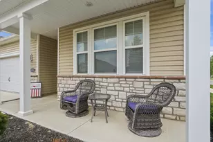 5851 Ryman Dr E, Grove City, OH 43123 - Photo 4