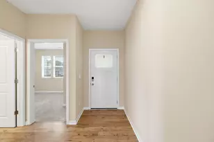 5851 Ryman Dr E, Grove City, OH 43123 - Photo 6