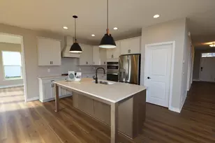8715 Martin Ln, Plain City, OH 43064 - Photo 14