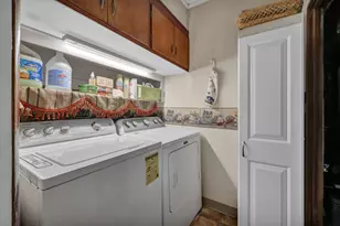 181 Marilla Rd, Columbus, OH 43207 - Photo 36