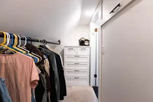 2855 East Ave, Columbus, OH 43202 - Photo 30