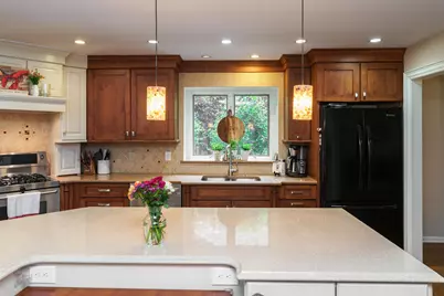 206 Green Springs Drive, Columbus, OH 43235 - Photo 6