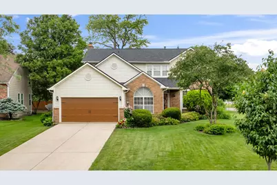 4501 Highland Meadows Court, Hilliard, OH 43026 - Photo 1