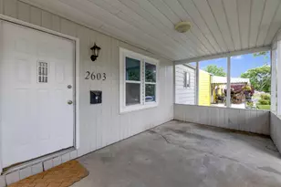 2603 Azelda St, Columbus, OH 43211 - Photo 4