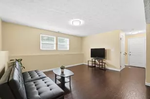 1399 Meeks Meadow Dr, Columbus, OH 43223 - Photo 38