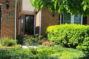 4955 Wallington Dr, Hilliard, OH 43026 - Photo 4