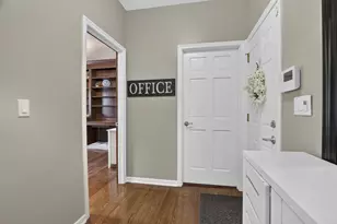 5887 Highland Hills Dr, Westerville, OH 43082 - Photo 44
