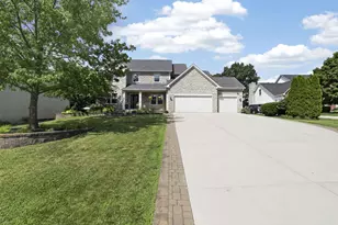 5887 Highland Hills Dr, Westerville, OH 43082 - Photo 2