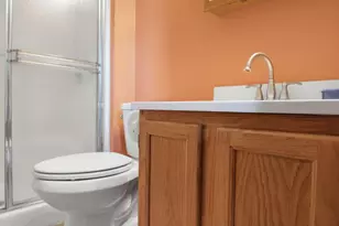 1089 Esther Dr, Columbus, OH 43207 - Photo 16