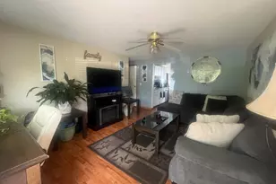 4730 Edinburgh Ln, Columbus, OH 43229 - Photo 6
