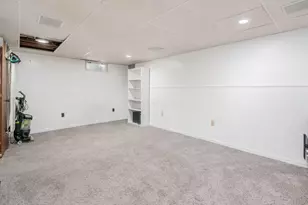 626 Heisley Dr, Columbus, OH 43207 - Photo 14