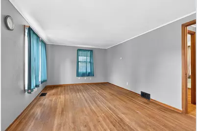 319 Colton Avenue, Bellefontaine, OH 43311 - Photo 12