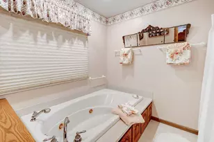 14569 Douglas Ln Rd, Centerburg, OH 43011 - Photo 6