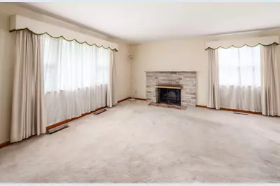 380 Topsfield Road, Columbus, OH 43228 - Photo 12