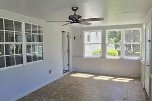 2859 Blossom Ave, Columbus, OH 43231 - Photo 16