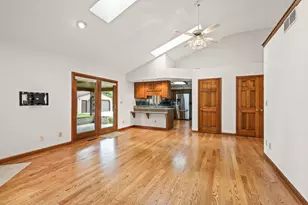 7630 Essington Cir, Dayton, OH 45459 - Photo 10
