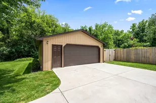 7630 Essington Cir, Dayton, OH 45459 - Photo 50