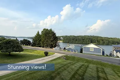 380 Lakeview Heights Drive, Howard, OH 43028 - Photo 8