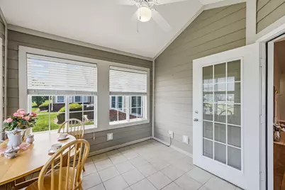 27 Greenhedge Circle, Delaware, OH 43015 - Photo 16