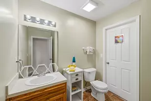 27 Greenhedge Cir, Delaware, OH 43015 - Photo 30