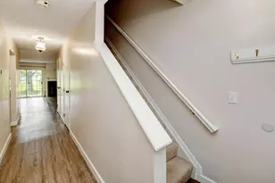 4705 Hobson Dr, Columbus, OH 43228 - Photo 8