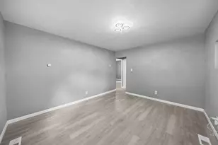 354 S Harris Ave, Columbus, OH 43204 - Photo 14