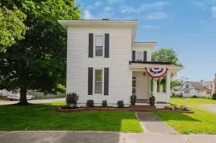 77 S Hartford Ave, Centerburg, OH 43011 - Photo 1