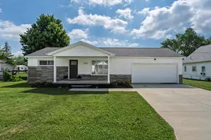 306 S Main St, Williamsport, OH 43164 - Photo 1