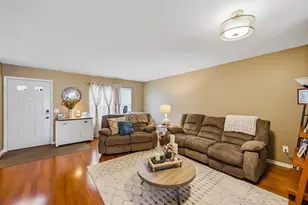 6403 Walnut Fork Dr, Westerville, OH 43081 - Photo 6