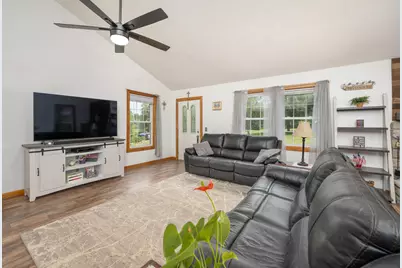 12345 Pleasant Valley Road NE, Utica, OH 43080 - Photo 12