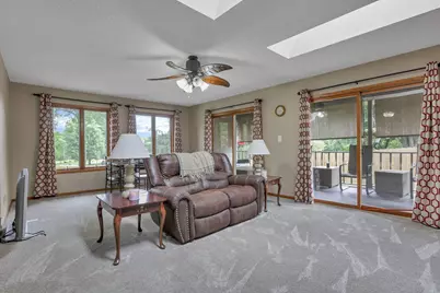 855 E Village Drive, Newark, OH 43055 - Photo 38