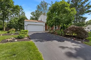 318 Apache Cir, Westerville, OH 43081 - Photo 2