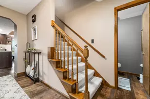 10224 Fairfax Dr, Pickerington, OH 43147 - Photo 6