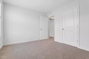 6302 Marinelli Dr N, Columbus, OH 43228 - Photo 28