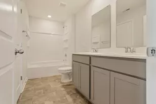 6302 Marinelli Dr N, Columbus, OH 43228 - Photo 26