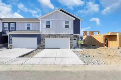 6302 Marinelli Drive N, Columbus, OH 43228 - Photo 2
