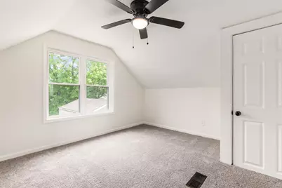 1635 S Champion Avenue, Columbus, OH 43207 - Photo 22