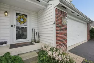 494 Ironhorse Dr, Delaware, OH 43015 - Photo 2